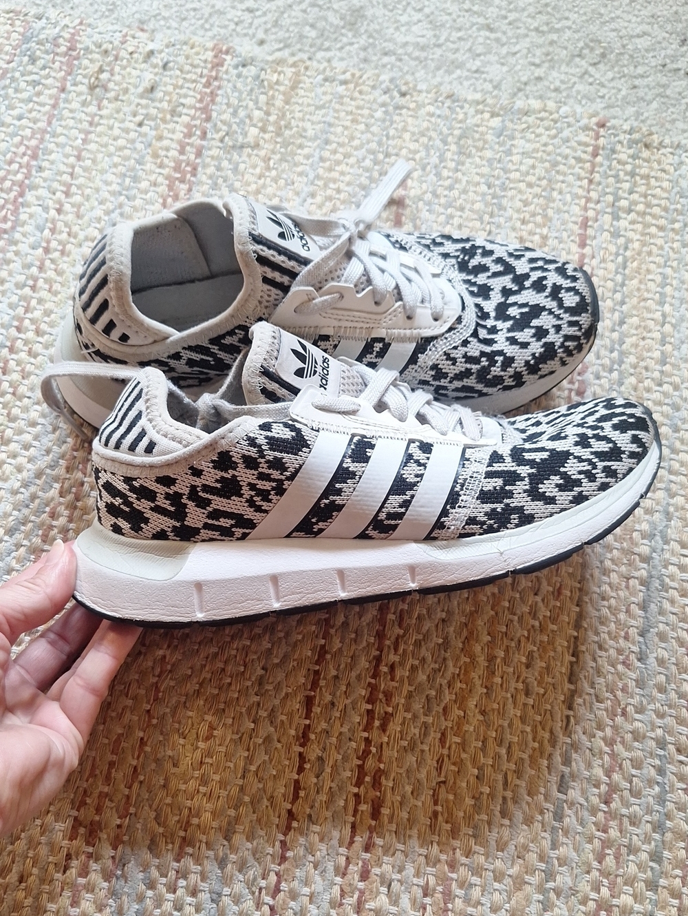 Adidas Swift Run X Leopard